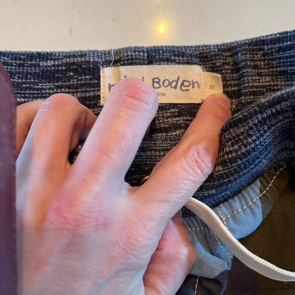 Mini Boden zip off tech pants - Picture 2 of 4